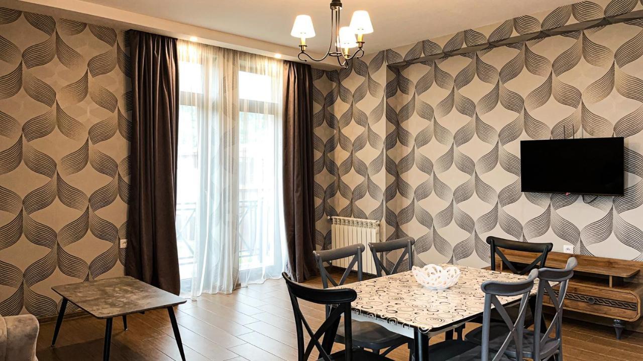 Ferienwohnung Dani Lux Bakuriani Exterior foto
