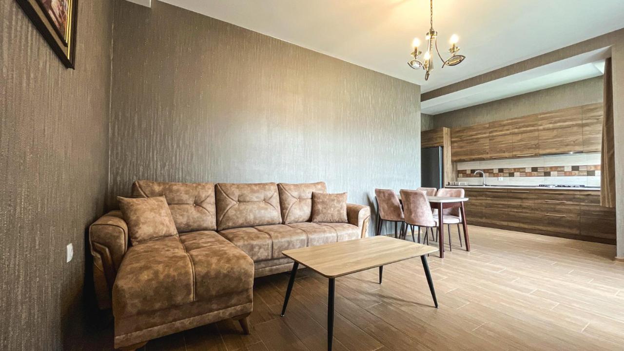 Ferienwohnung Dani Lux Bakuriani Exterior foto