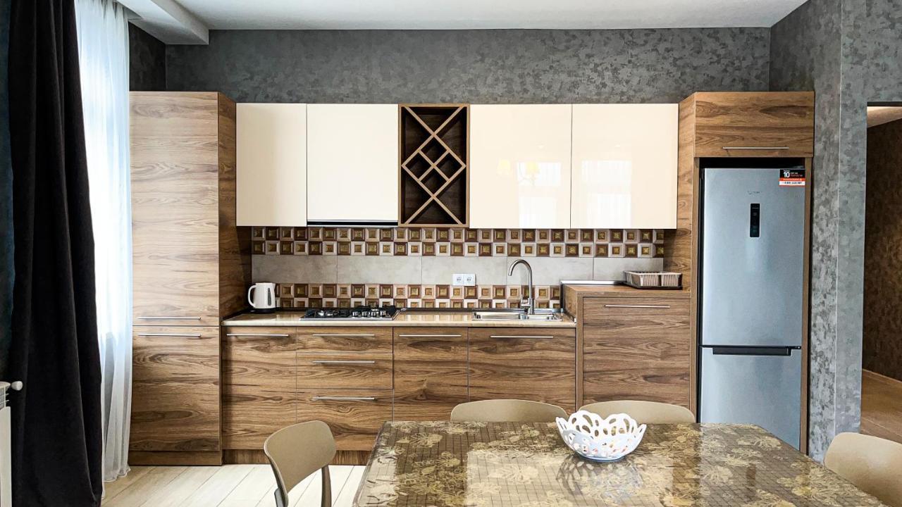 Ferienwohnung Dani Lux Bakuriani Exterior foto
